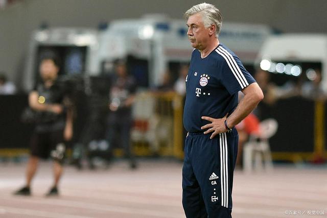 5年1.25亿场均8+3~布劳恩：首轮出局不可接受 我是领袖要为此负责